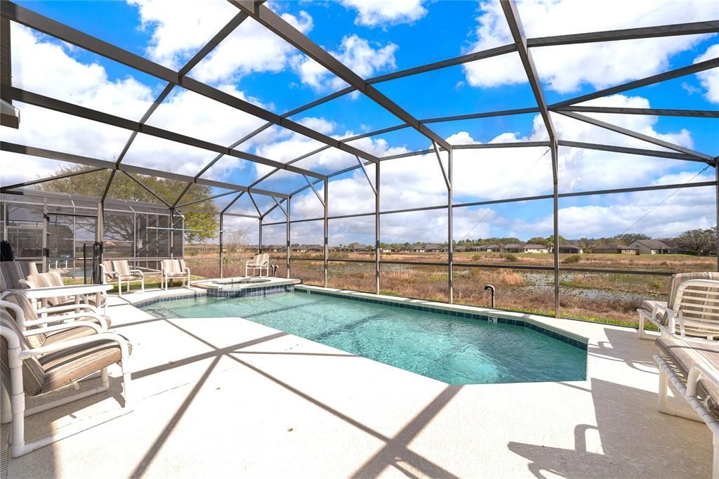 For Sale: $450,000 (5 beds, 4 baths, 2853 Square Feet)