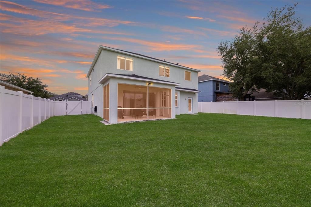 En Venta: $375,000 (3 camas, 2 baños, 2694 Pies cuadrados)