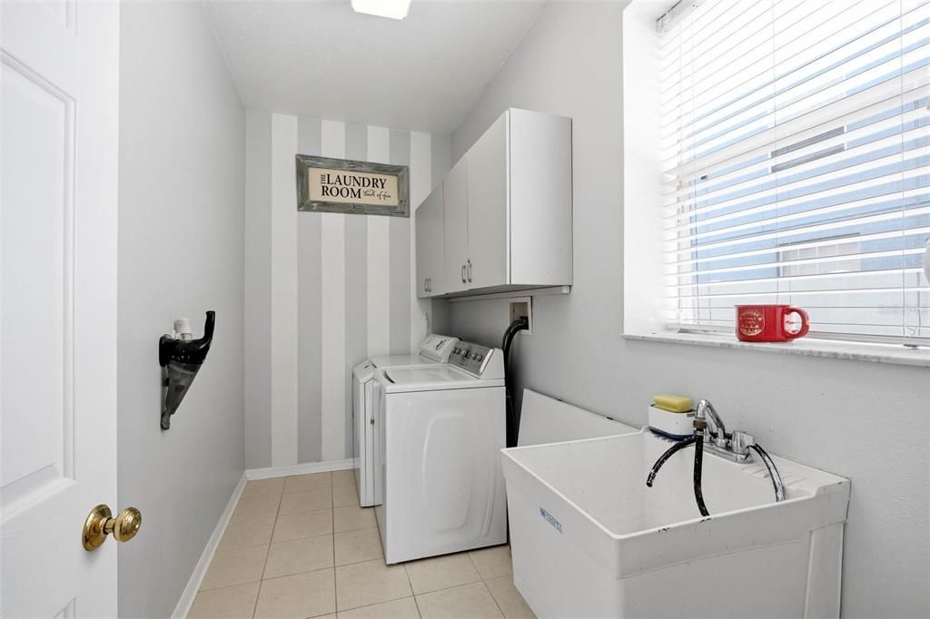 En Venta: $375,000 (3 camas, 2 baños, 2694 Pies cuadrados)