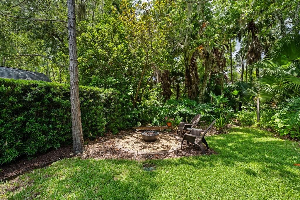 For Sale: $739,900 (5 beds, 3 baths, 2618 Square Feet)
