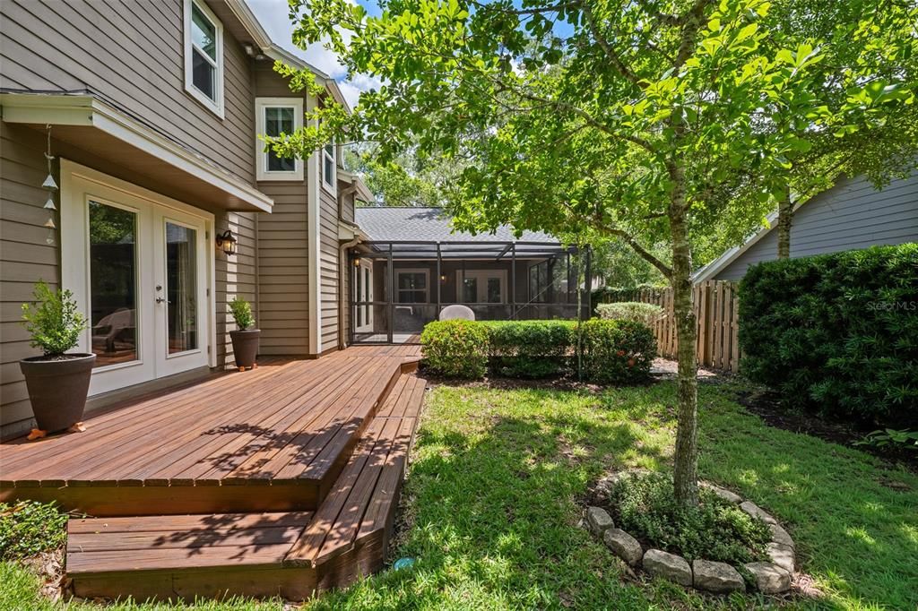 For Sale: $739,900 (5 beds, 3 baths, 2618 Square Feet)
