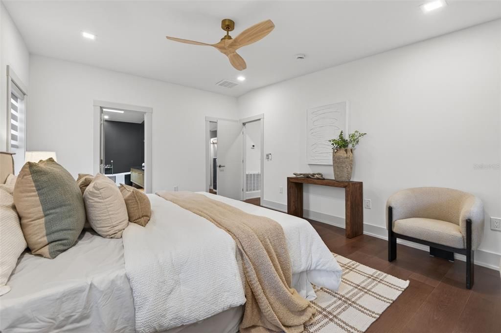 For Sale: $1,790,000 (3 beds, 2 baths, 2708 Square Feet)