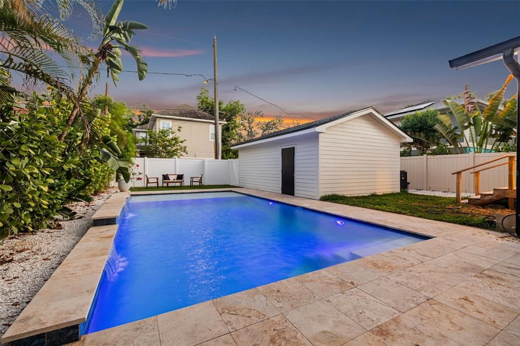 For Sale: $1,790,000 (3 beds, 2 baths, 2708 Square Feet)