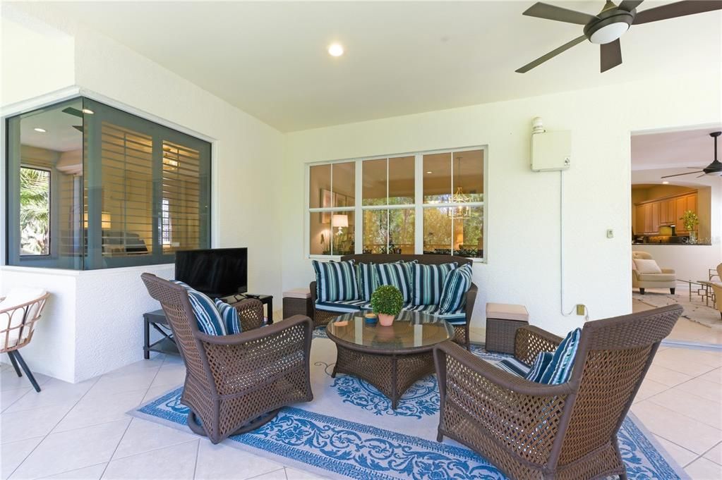 For Sale: $1,425,000 (3 beds, 2 baths, 2420 Square Feet)