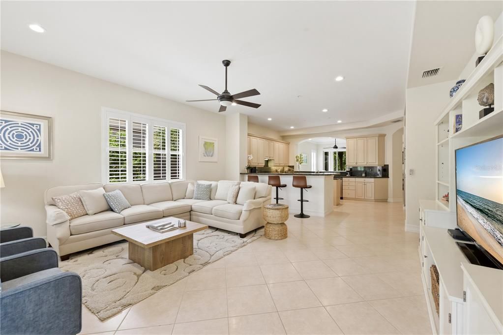 For Sale: $1,425,000 (3 beds, 2 baths, 2420 Square Feet)