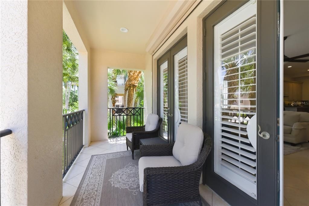 For Sale: $1,425,000 (3 beds, 2 baths, 2420 Square Feet)