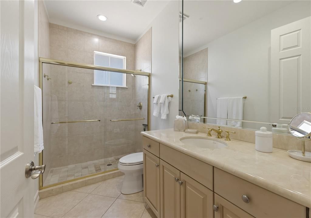 For Sale: $1,425,000 (3 beds, 2 baths, 2420 Square Feet)