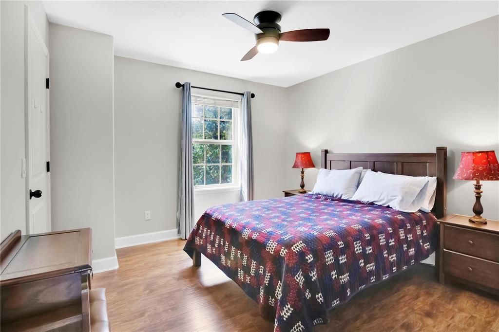 En Venta: $625,000 (4 camas, 3 baños, 3544 Pies cuadrados)