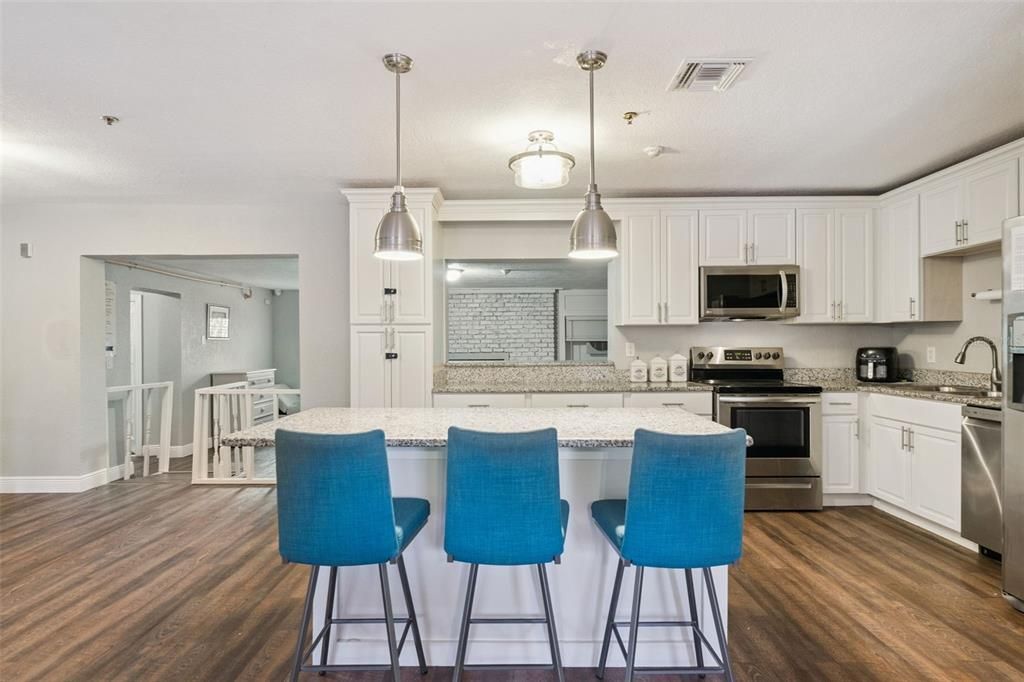 En Venta: $499,000 (0 camas, 0 baños, 2166 Pies cuadrados)