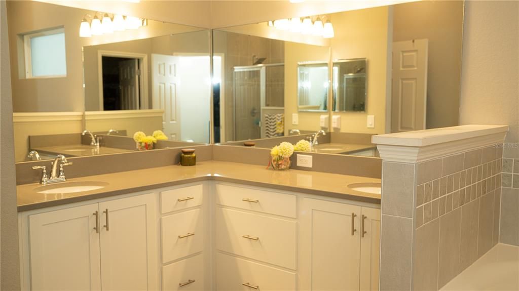 For Rent: $3,150 (4 beds, 3 baths, 2486 Square Feet)