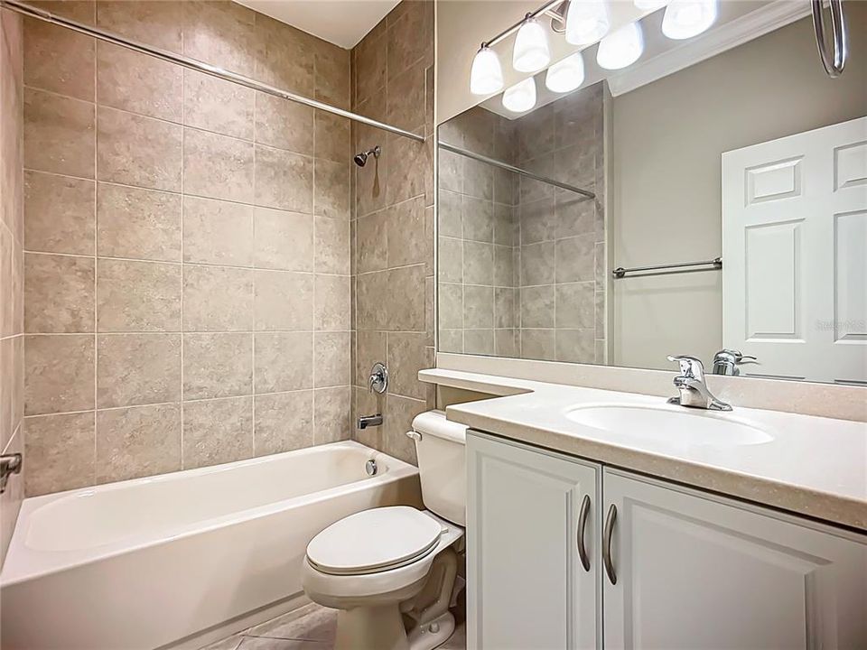 Active With Contract: $2,400 (2 beds, 2 baths, 1747 Square Feet)