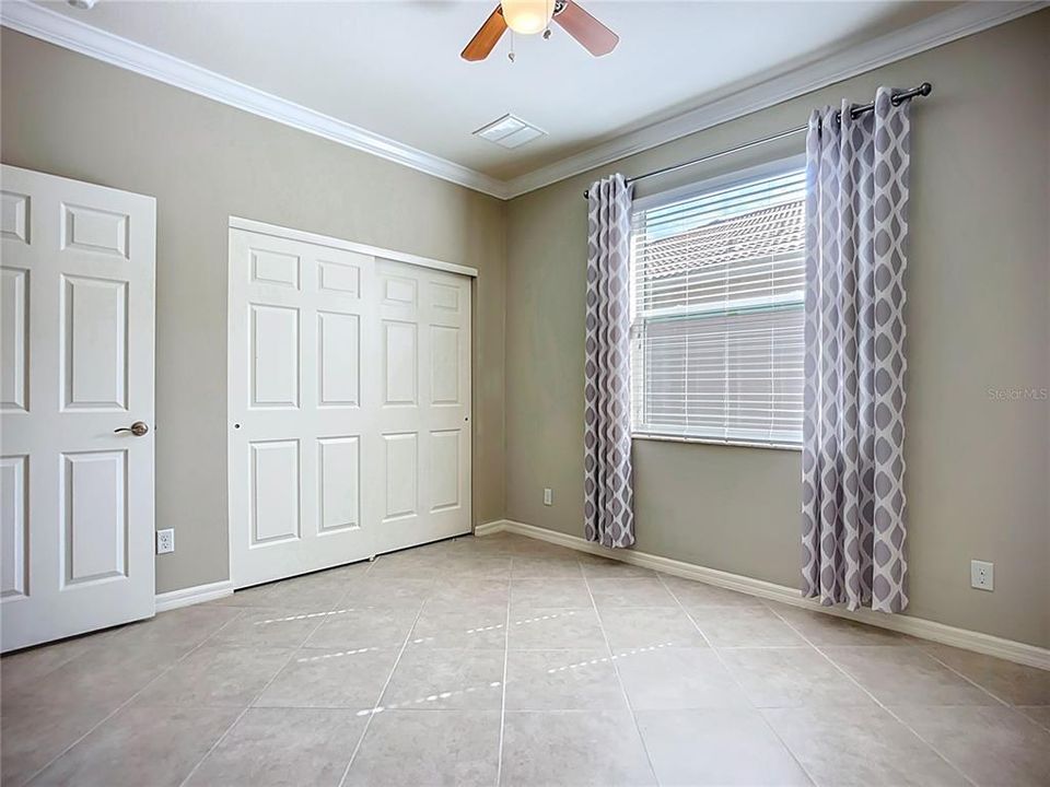 Active With Contract: $2,400 (2 beds, 2 baths, 1747 Square Feet)