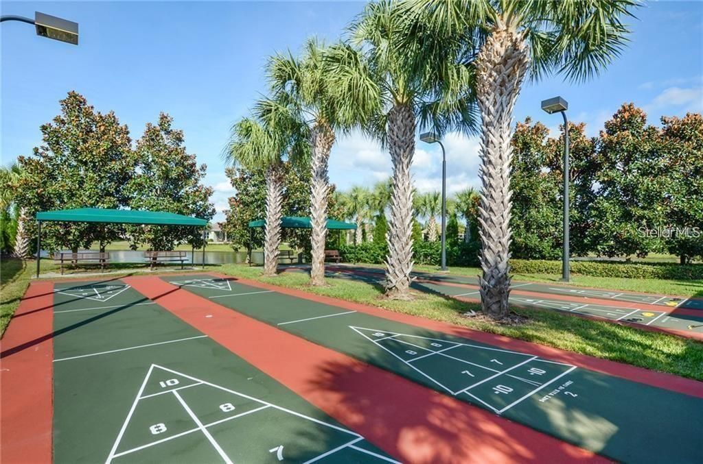 Active With Contract: $2,400 (2 beds, 2 baths, 1747 Square Feet)