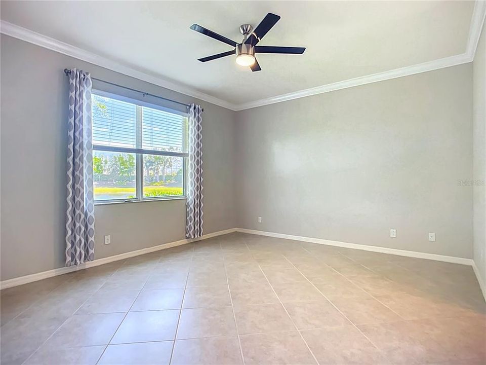 Active With Contract: $2,400 (2 beds, 2 baths, 1747 Square Feet)