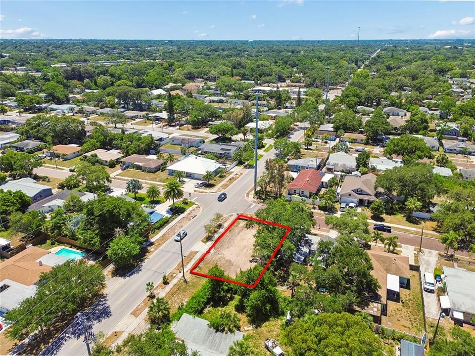 For Sale: $299,999 (0.13 acres)