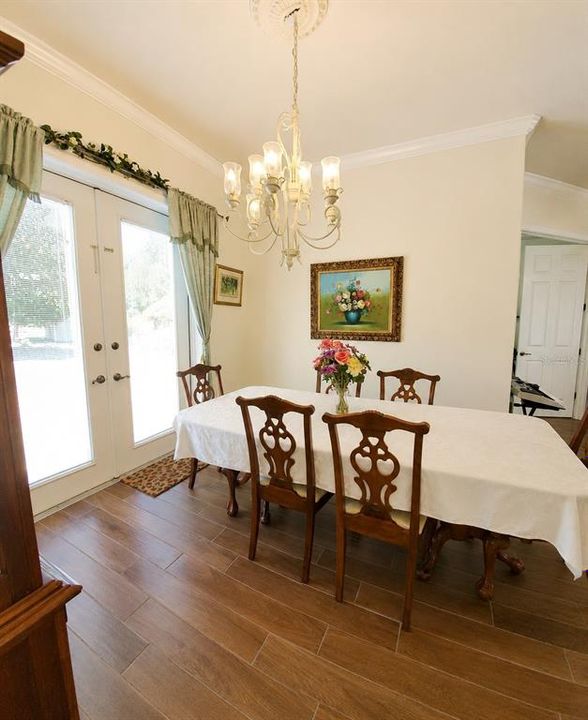 For Sale: $590,000 (4 beds, 3 baths, 2841 Square Feet)