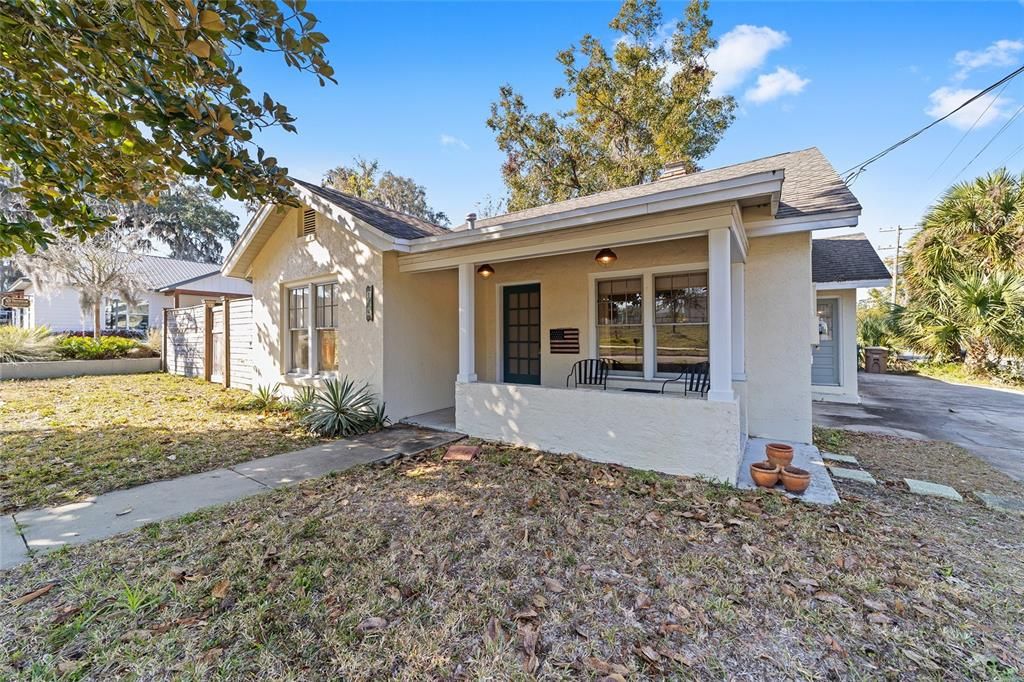 For Rent: $2,150 (3 beds, 2 baths, 1486 Square Feet)
