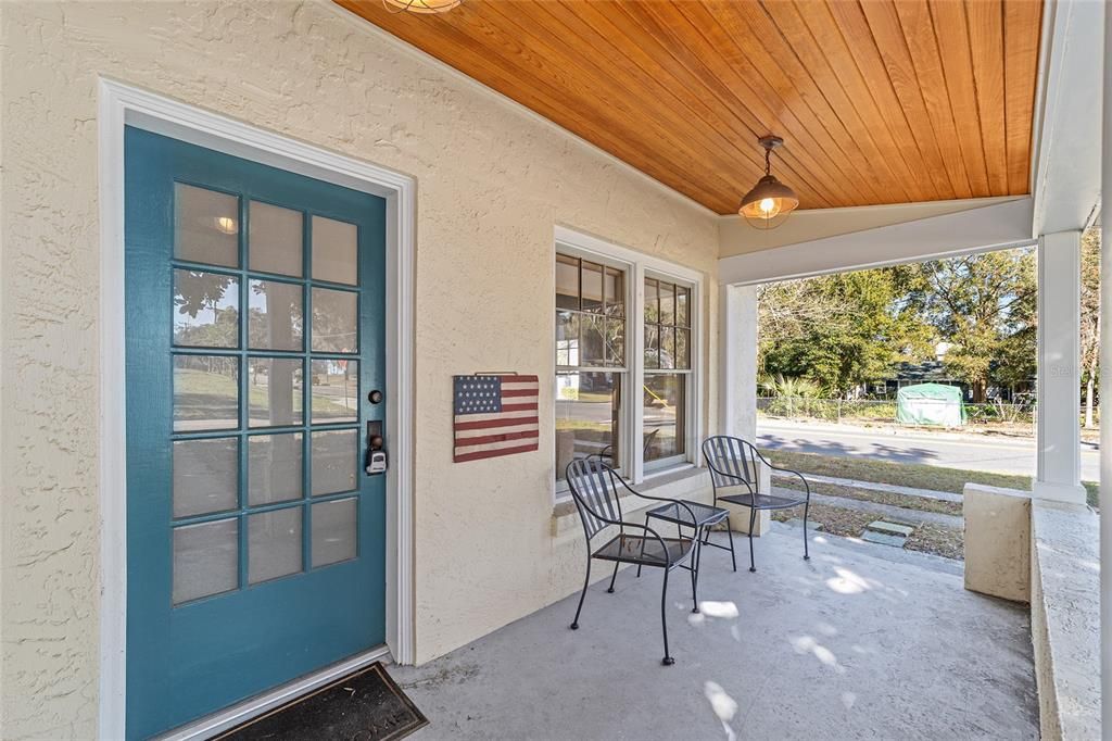 For Rent: $2,150 (3 beds, 2 baths, 1486 Square Feet)
