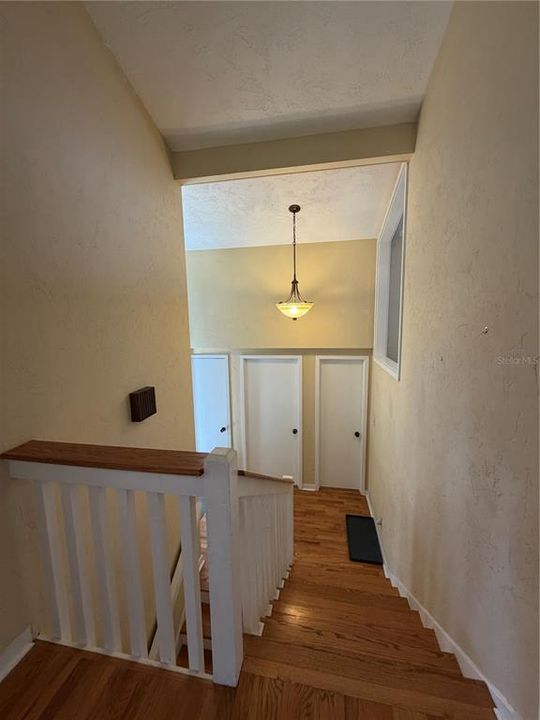 En Venta: $249,000 (2 camas, 2 baños, 1956 Pies cuadrados)