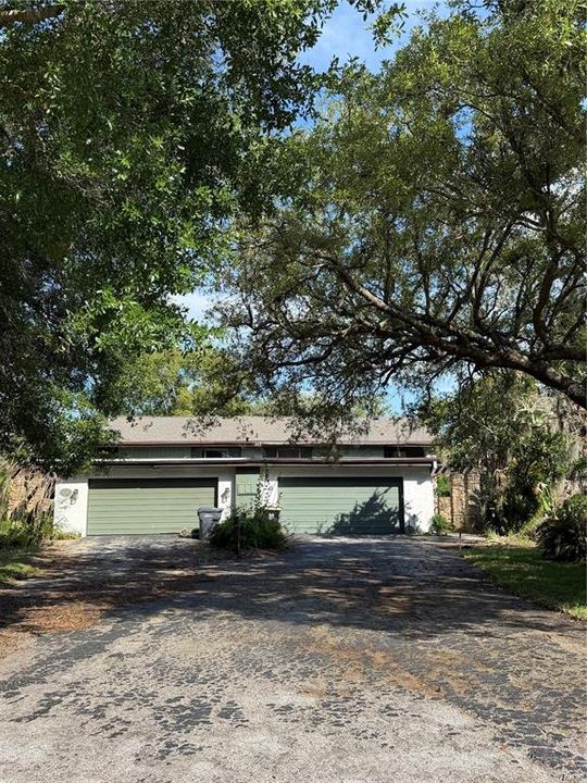 En Venta: $249,000 (2 camas, 2 baños, 1956 Pies cuadrados)