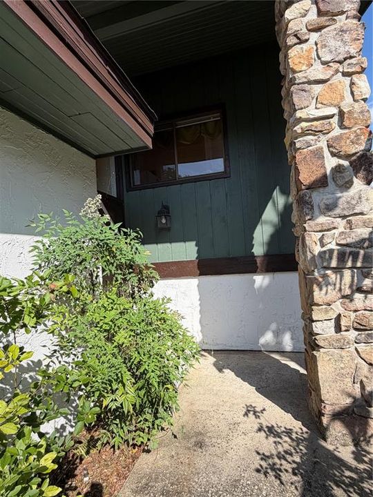 En Venta: $249,000 (2 camas, 2 baños, 1956 Pies cuadrados)