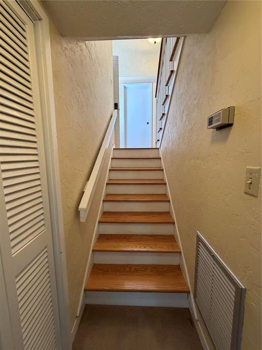 En Venta: $249,000 (2 camas, 2 baños, 1956 Pies cuadrados)