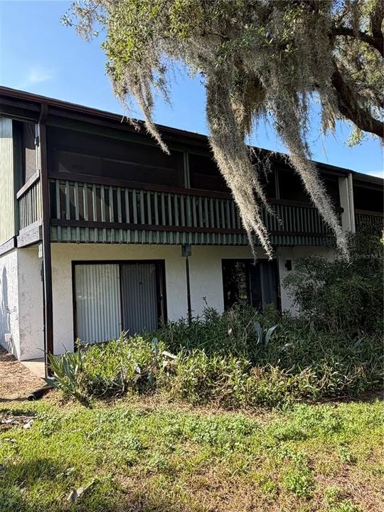 En Venta: $249,000 (2 camas, 2 baños, 1956 Pies cuadrados)