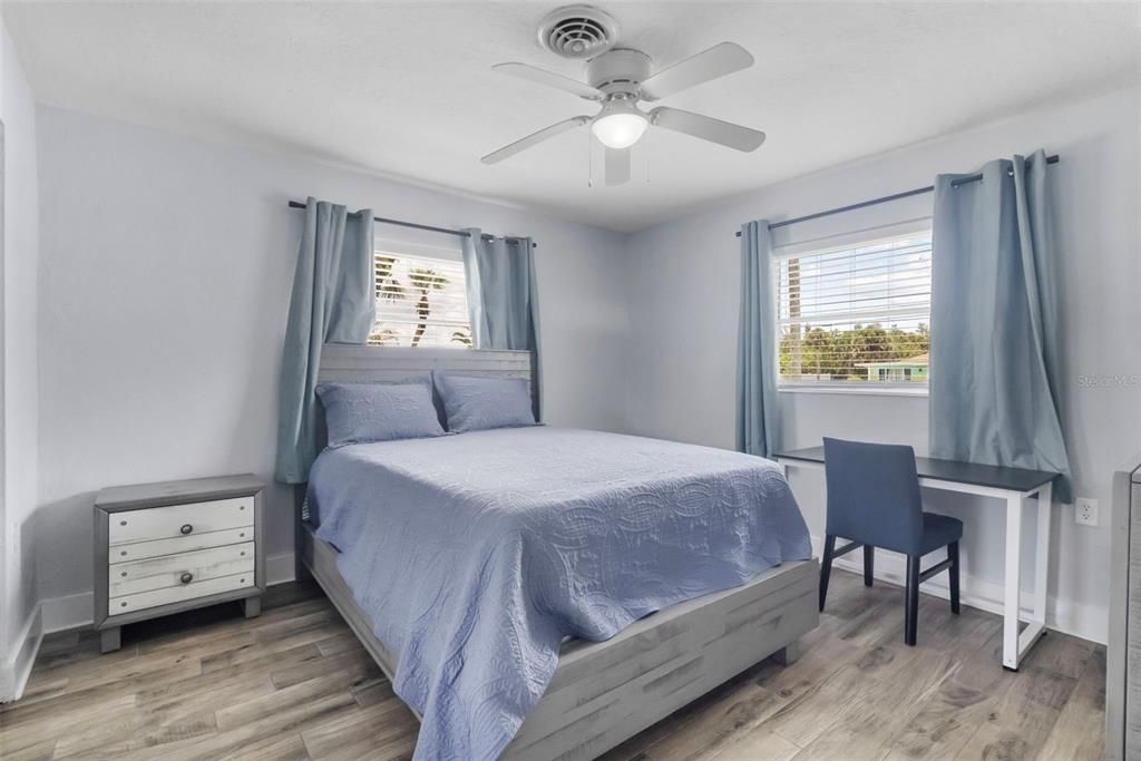 Activo con contrato: $269,000 (3 camas, 2 baños, 1480 Pies cuadrados)