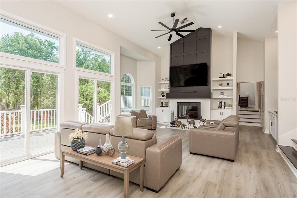For Sale: $1,499,900 (5 beds, 6 baths, 5328 Square Feet)