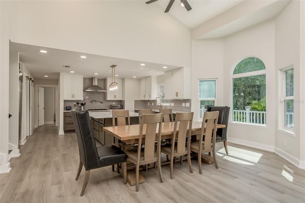 For Sale: $1,499,900 (5 beds, 6 baths, 5328 Square Feet)