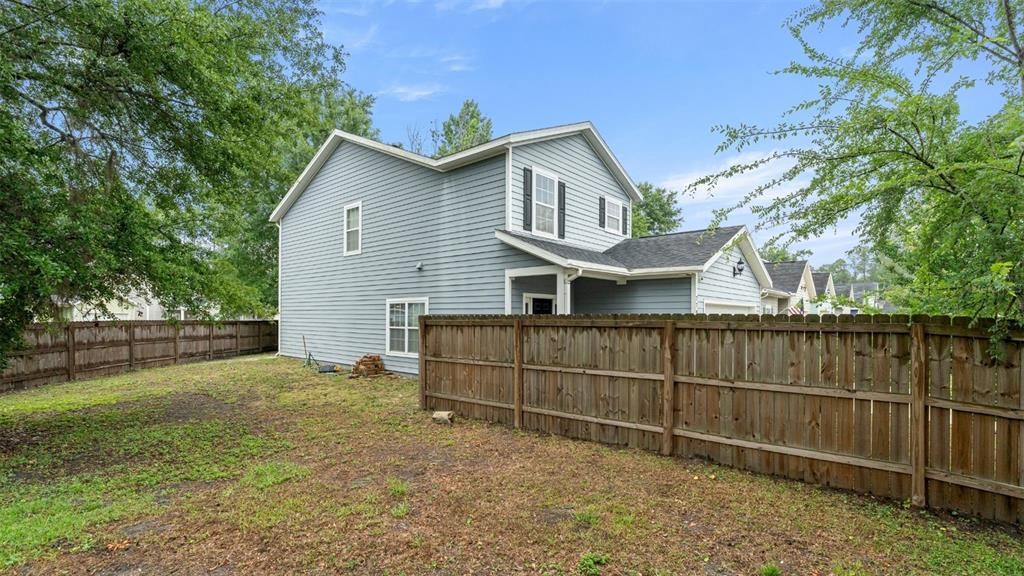 For Sale: $339,999 (4 beds, 2 baths, 2198 Square Feet)
