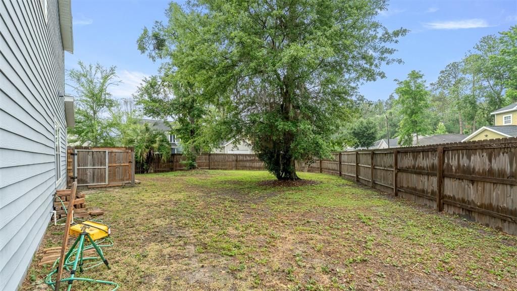 For Sale: $339,999 (4 beds, 2 baths, 2198 Square Feet)