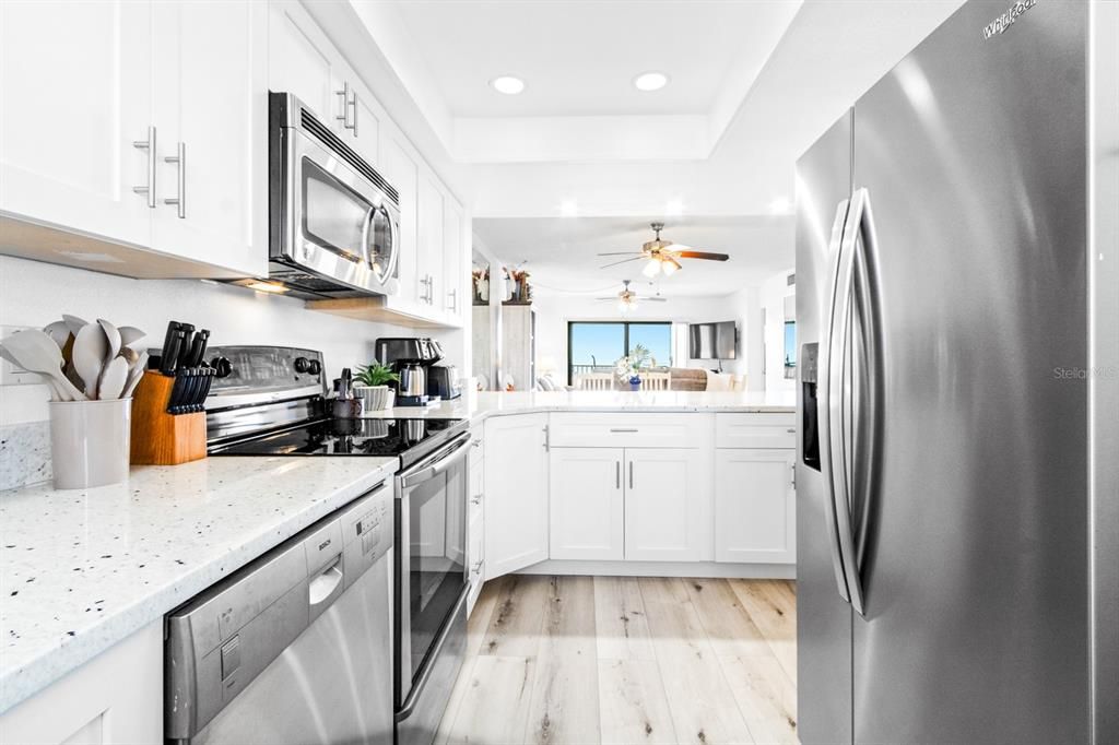 For Sale: $650,000 (2 beds, 2 baths, 1145 Square Feet)