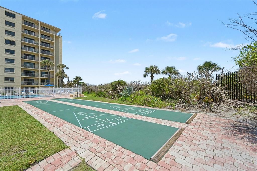 For Sale: $650,000 (2 beds, 2 baths, 1145 Square Feet)
