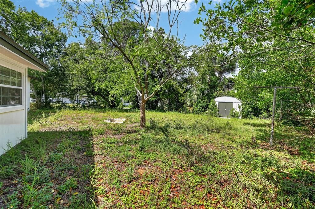 For Sale: $219,000 (3 beds, 1 baths, 924 Square Feet)