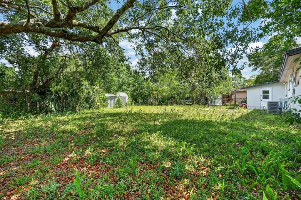 For Sale: $219,000 (3 beds, 1 baths, 924 Square Feet)