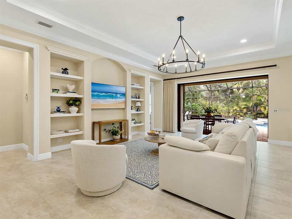En Venta: $986,900 (3 camas, 2 baños, 2500 Pies cuadrados)