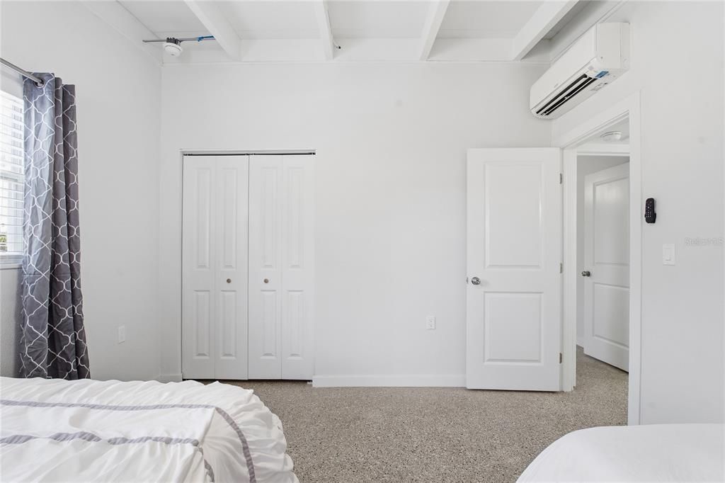 For Sale: $329,000 (3 beds, 2 baths, 1344 Square Feet)
