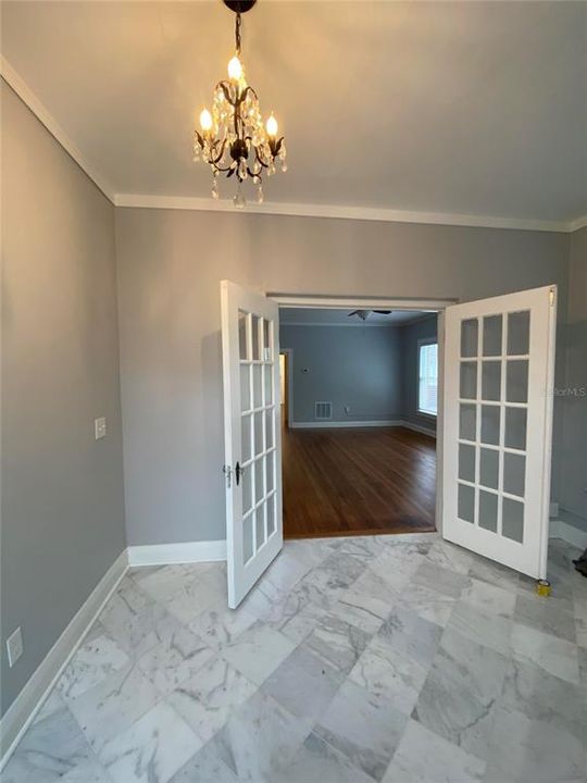 En Venta: $1,050,000 (5 camas, 4 baños, 3088 Pies cuadrados)