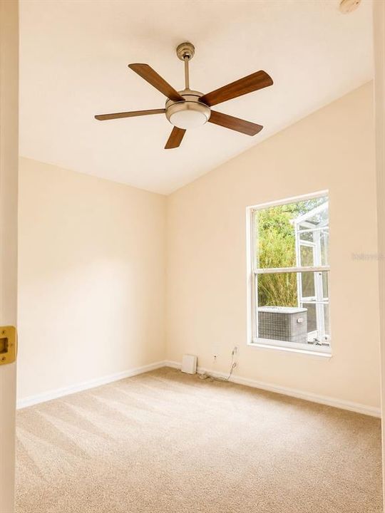 En Venta: $529,000 (4 camas, 2 baños, 2165 Pies cuadrados)