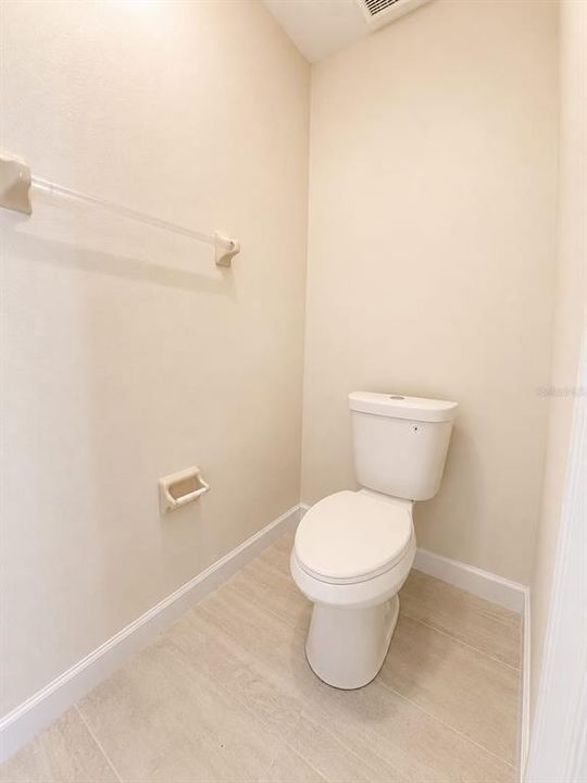 En Venta: $529,000 (4 camas, 2 baños, 2165 Pies cuadrados)