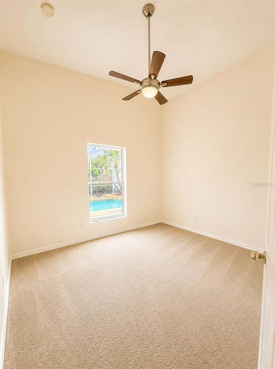 En Venta: $529,000 (4 camas, 2 baños, 2165 Pies cuadrados)