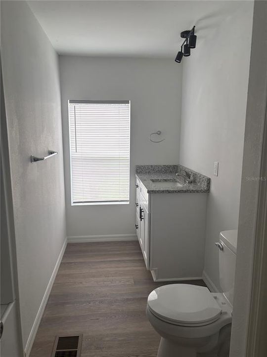 For Rent: $2,700 (3 beds, 2 baths, 1344 Square Feet)