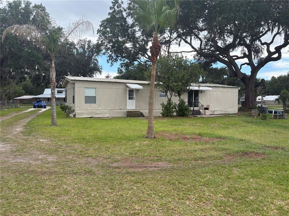 For Rent: $2,700 (3 beds, 2 baths, 1344 Square Feet)