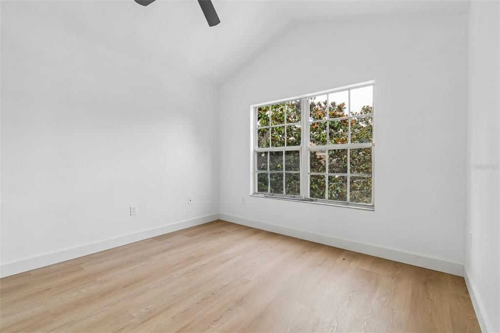 En Venta: $287,400 (3 camas, 2 baños, 1644 Pies cuadrados)
