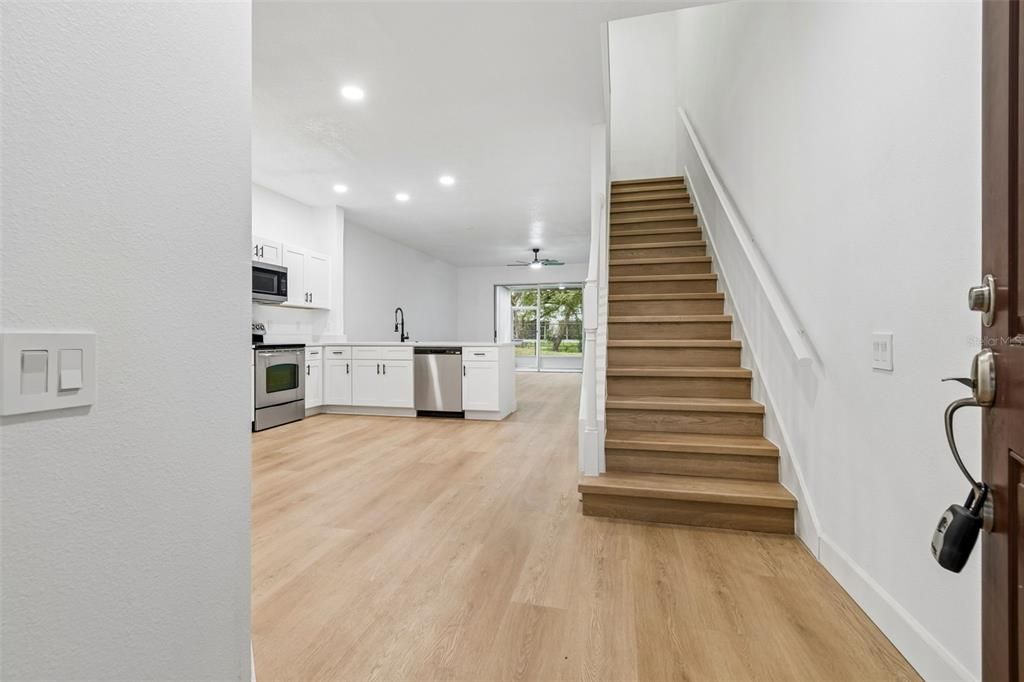 En Venta: $287,400 (3 camas, 2 baños, 1644 Pies cuadrados)