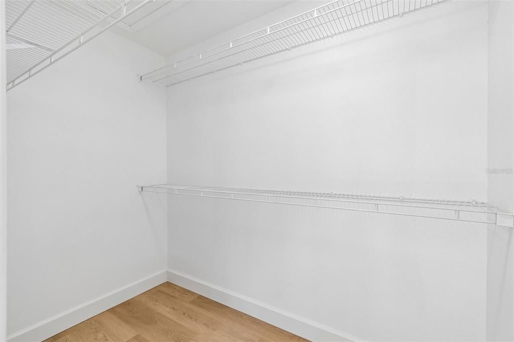En Venta: $287,400 (3 camas, 2 baños, 1644 Pies cuadrados)
