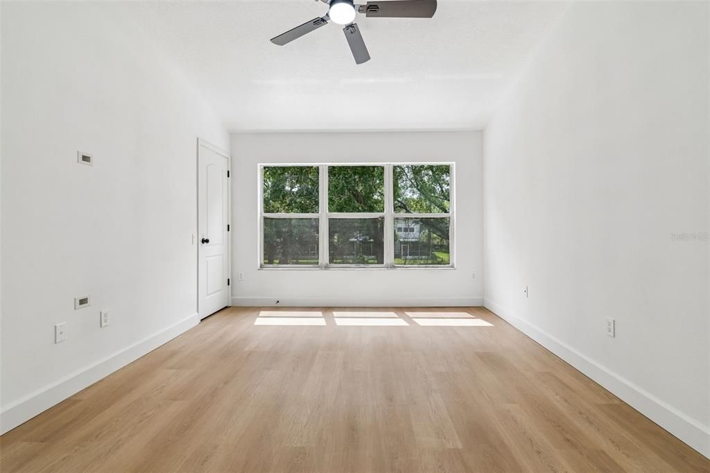 En Venta: $287,400 (3 camas, 2 baños, 1644 Pies cuadrados)