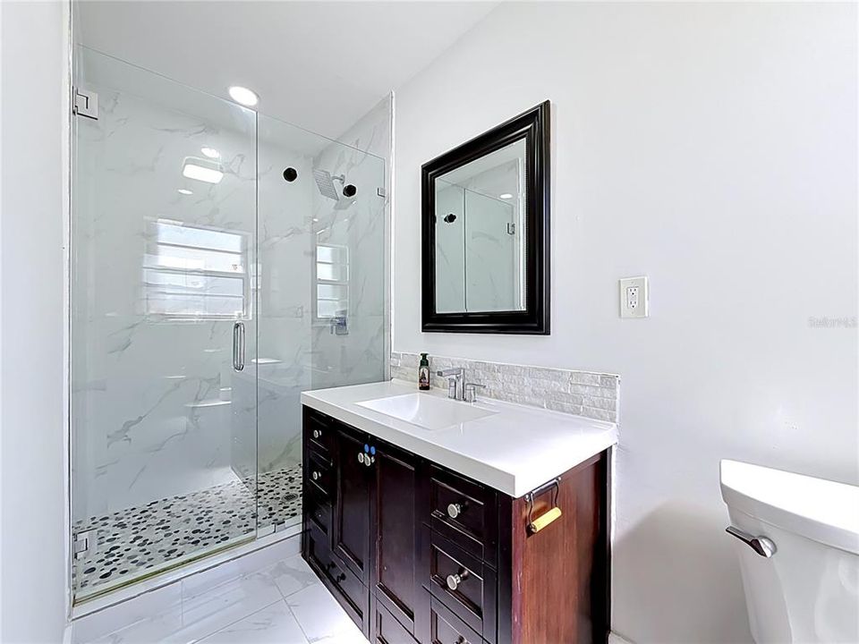 For Sale: $999,000 (4 beds, 2 baths, 2126 Square Feet)