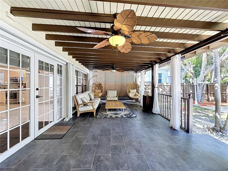 For Sale: $999,000 (4 beds, 2 baths, 2126 Square Feet)